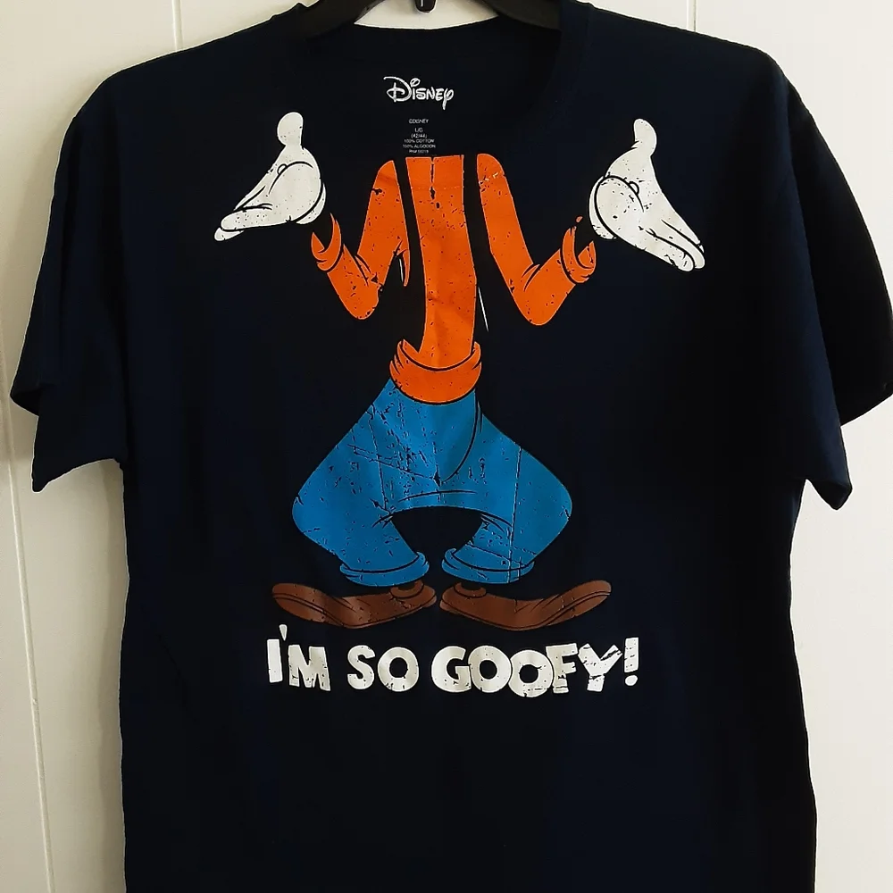 Disney Goofy Graphic T-Shirt - Picture 1 of 4
